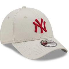 Gorra New Era 9FORTY Beige Logo Rojo New York Yankees