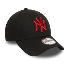 Gorra New Era 9FORTY Negra Logo Rojo New York Yankees